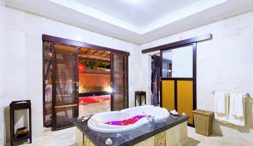 Special Offer - Honeymoon Package at One-Bedroom Villa with Private Pool