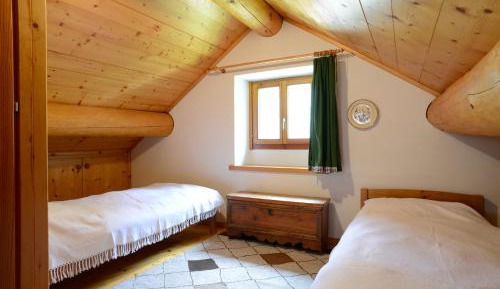 Quadruple Room with Shared Bathroom - Attic
