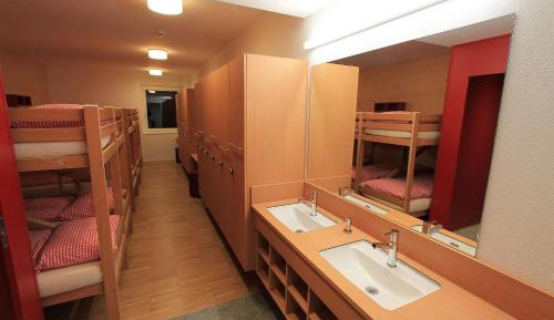 Mixed Dormitory Room