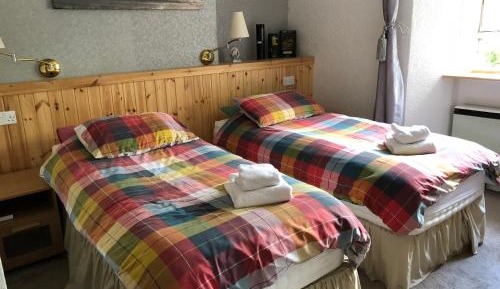 Standard Twin Room with Garden View