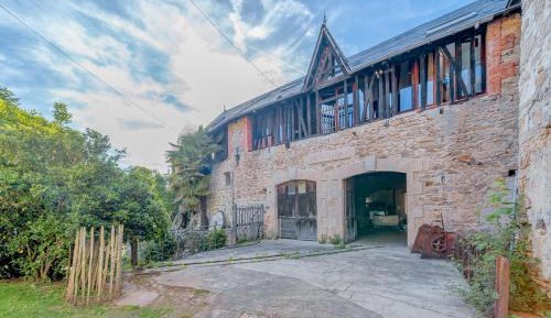 Deluxe Double Room with Shower