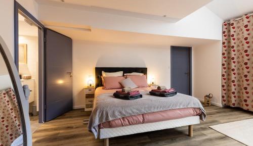 Suite with Spa Access