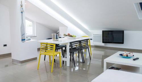 Apartment - Split Level