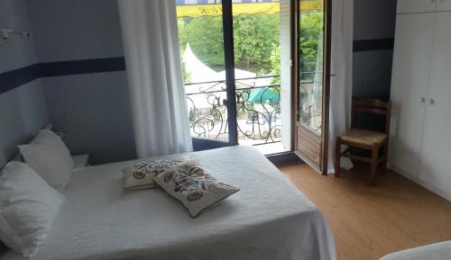 Double Room with Shower