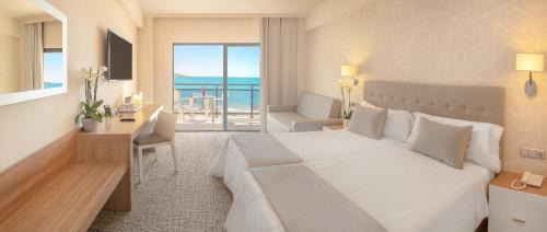 Twin Room with Sea View and Terrace