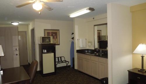 Two-Bedroom Suite - Non-Smoking