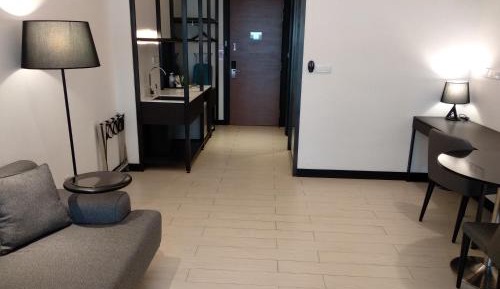 Deluxe Studio Twin/Double