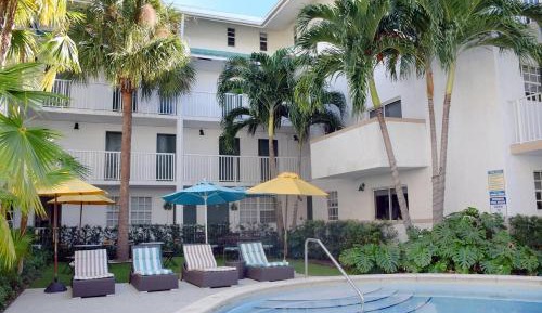 Deluxe Two-Bedroom Apartment