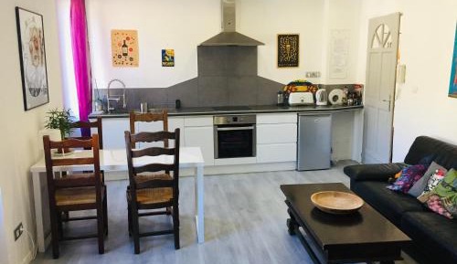 Apartment with Shower