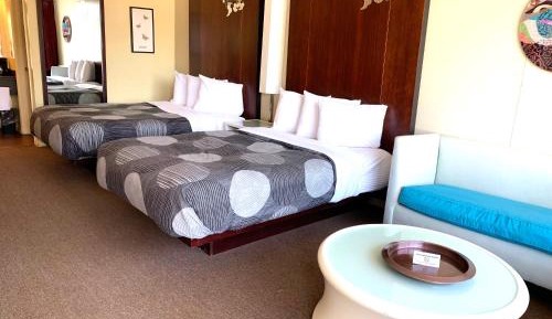 Double Room with Two Double Beds - Non-Smoking