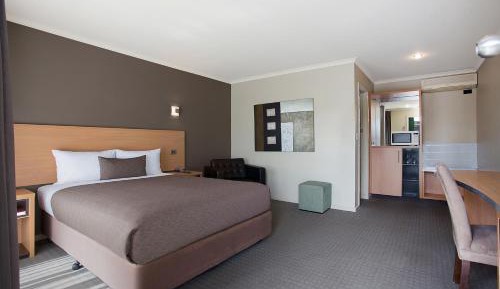 Premium Queen Room - Non Smoking