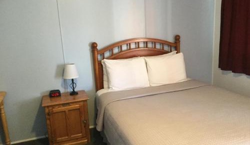 Single Room with Mountain View