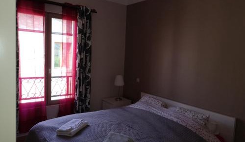 Deluxe Double Room with Shower