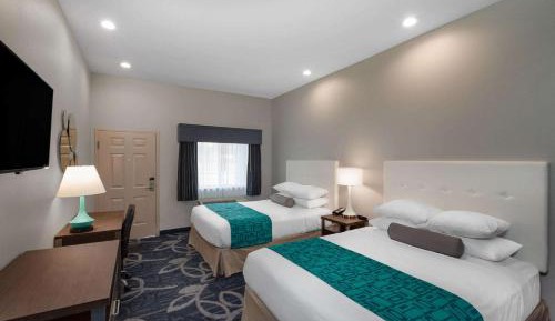 Queen Room with Two Queen Beds - Non-Smoking