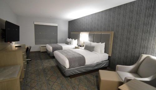 Queen Room with Two Queen Beds - Non-Smoking