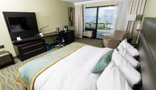 King Room with Parking View - Disability Access - Non-smoking