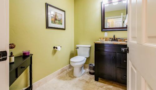 Three-Bedroom Vacation Home 