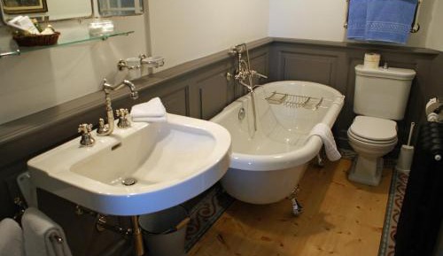Deluxe Double Room with Mountain View