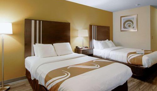 Queen Room with Two Queen Beds - Non-Smoking