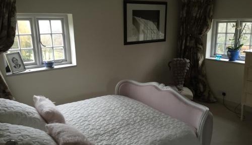 Double Room with Shared Bathroom and Lake View