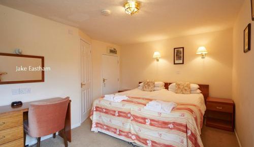 Three-bedroom Cottage - The Carriages