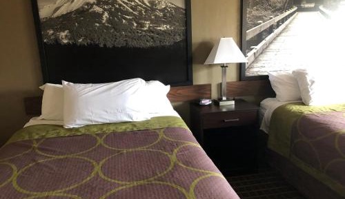 Queen Room with Two Queen Beds - Non-Smoking