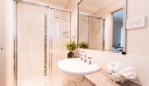 Three-Bedroom Villa - Beach Front