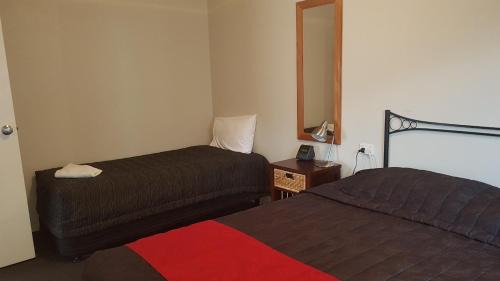 Two-Bedroom Apartment with Spa Bath