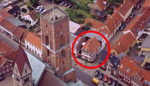 Twin Room with Shared Bathroom