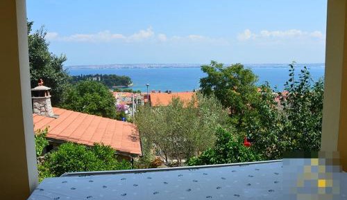 Apartment with Sea View