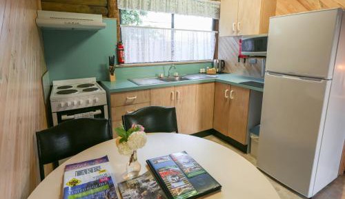 Two-Bedroom Cottage (Sleeps 4)