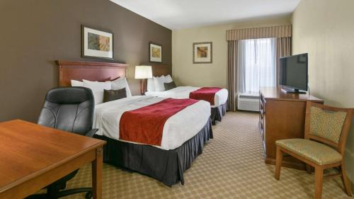 Queen Room with Two Queen Beds - Non-Smoking