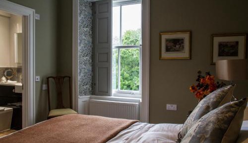 Deluxe Double Room with Shower