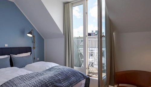 Compact Double Room with Balcony