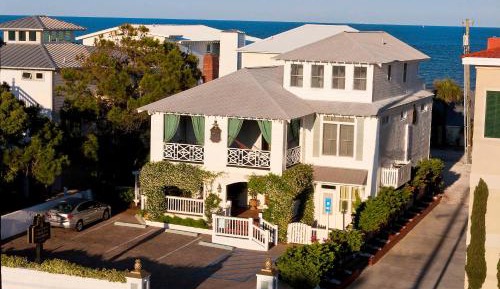 Queen Suite with Sea View