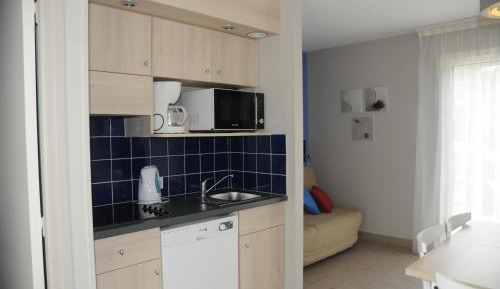 One-Bedroom Apartment (6 Adults)