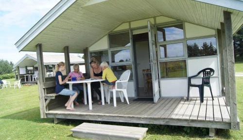 Cottage with Shared Bathroom