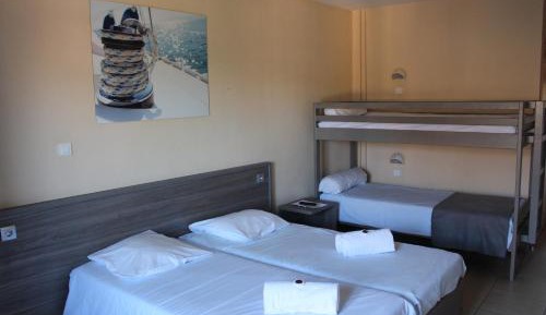 Classic Quadruple Room