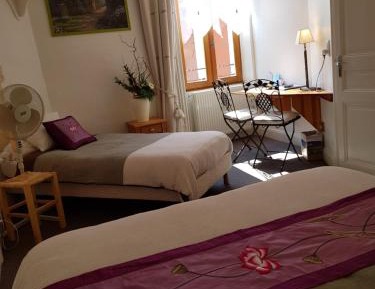 Comfort Triple Room