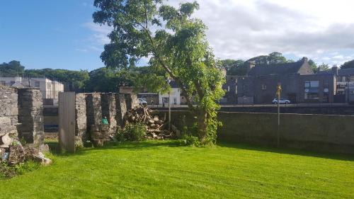 One-Bedroom Apartment (no balcony)