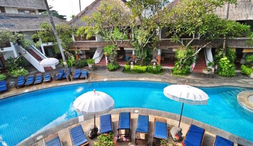 Deluxe Double or Twin Room with Pool View