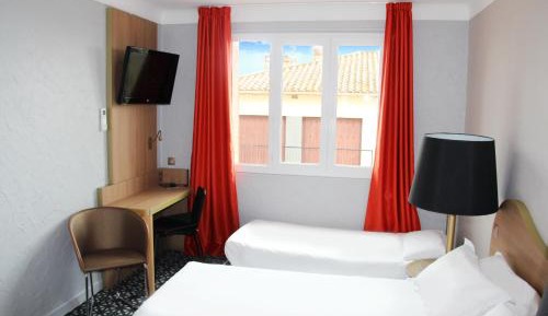  Superior Triple Room with Sea View (2 Adults + 1 Child) 