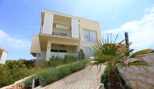 Two-Bedroom Apartment with Terrace and Pool View
