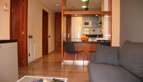 One-Bedroom Apartment (2 Adults)