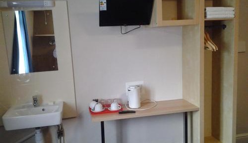 Twin Room with Shared Bathroom