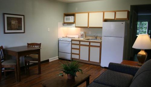 One-Bedroom Suite