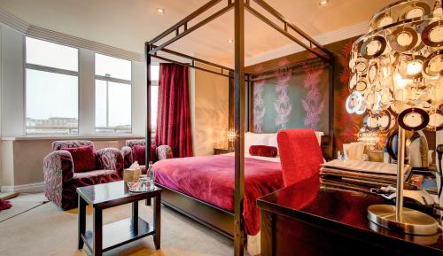 King Room with Four Poster Bed and Balcony