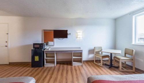 Queen Room with Two Queen Beds - Non-Smoking