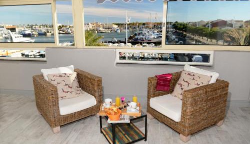 Double Room with Terrace and Harbor View