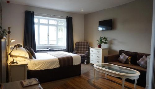 Family Room with Shower